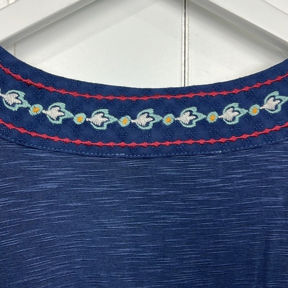 Nurture Womens Tunic/Top 2X Navy Red White Pullover Balloon Sleeve Embroidered - Picture 9 of 14